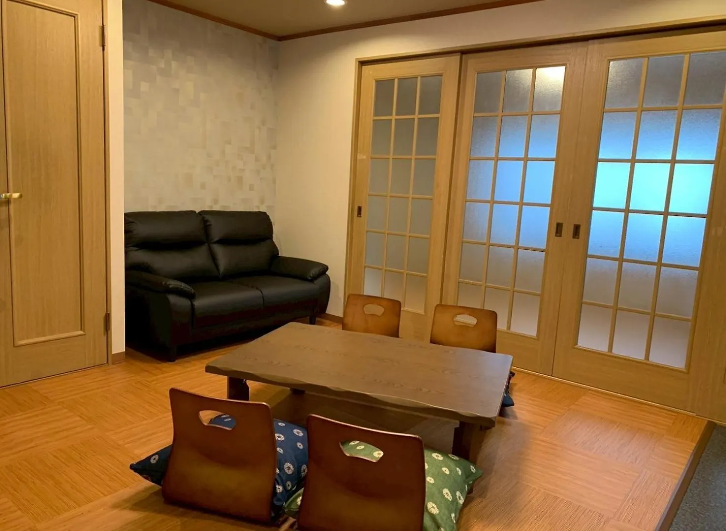 Hotel Tsukushi Tokió Vendégház