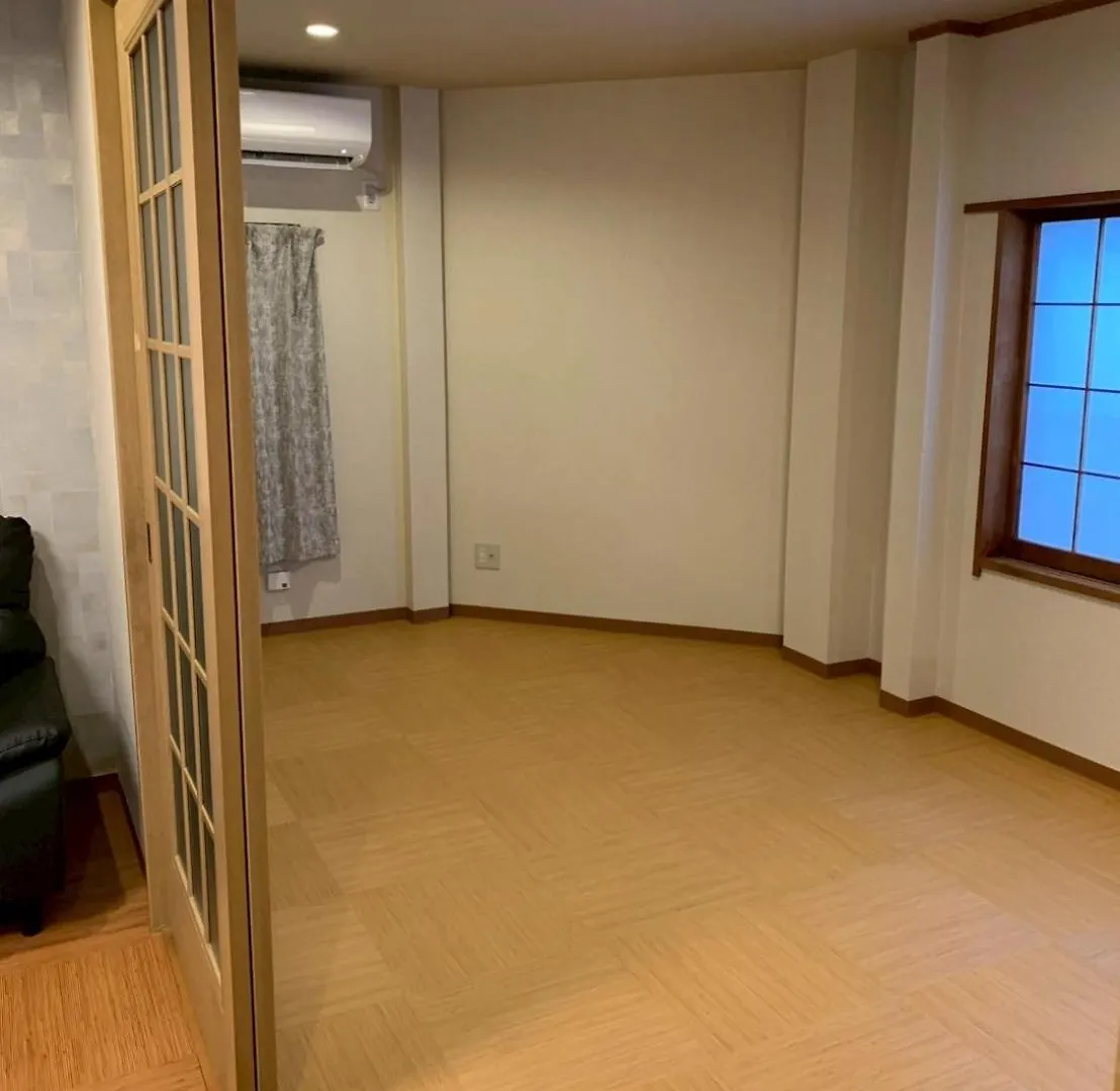 Hotel Tsukushi Токио 0*,  Япония